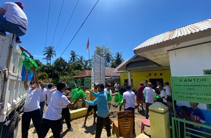 Peduli, PTPN Salurkan 1000 Paket Sembako Bantu Korban Banjir Bandang Luwu